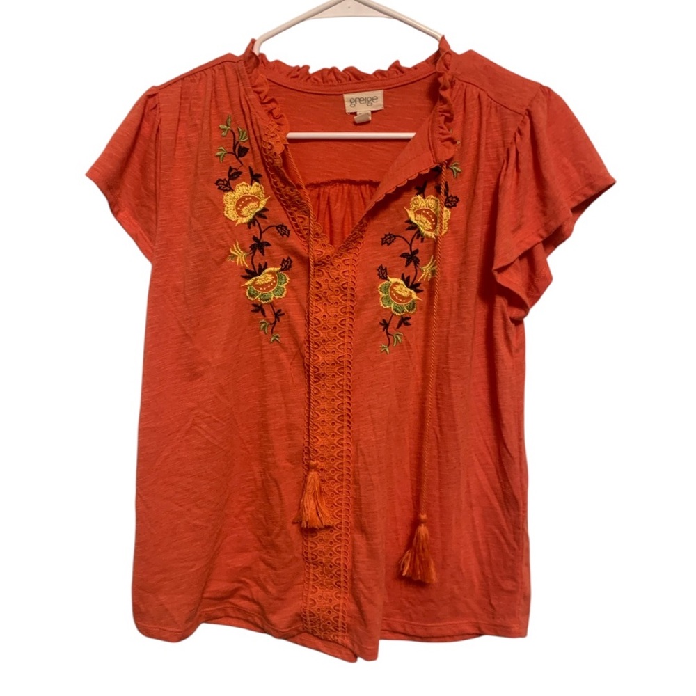 Greige Woman’s orange yolk floral embroidered orange top